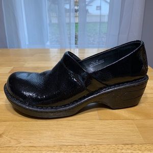 Born Patent Black Clogs | 8.5